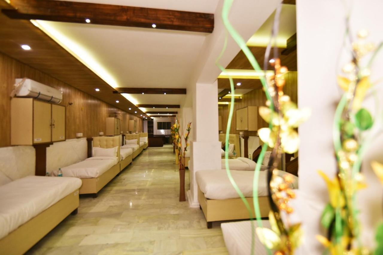 Hotel Sallow International-Hotel Near Golden Temple Amritsar Exteriör bild